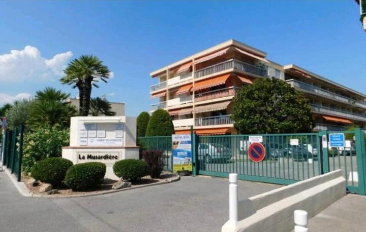 Stunning T4 Musardiere Antibes Exteriér fotografie